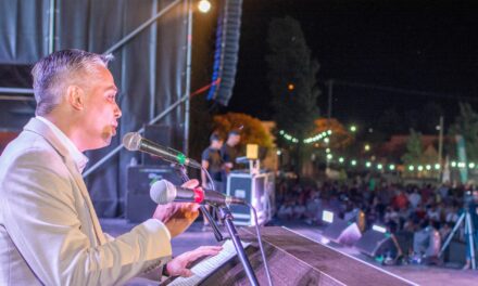 Se realizó la noche central de la 64º edición de la Fiesta Provincial del Trigo en Villa Huidobro