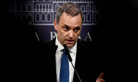 El Gobierno nacional pidió a la Corte que intervenga por el conflicto con Chubut