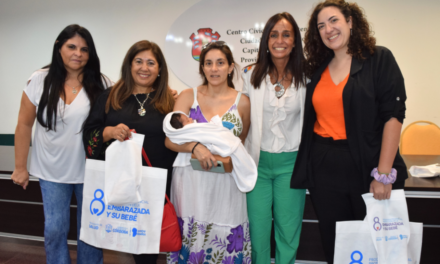 Protección del embarazo: 80 mamás recibieron su ajuar en Río Cuarto