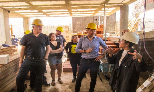 Córdoba y Villa Allende: Martín Gill recorrió cooperativas textiles y de la construcción