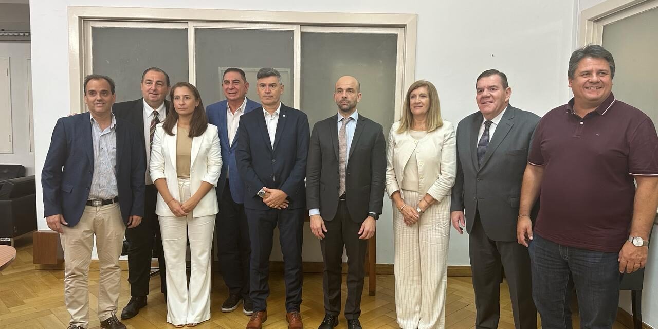 Intendentes del Interior declaran la emergencia en Transporte