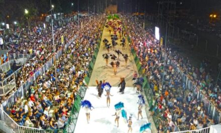 Córdoba se llena de color para disfrutar de los carnavales