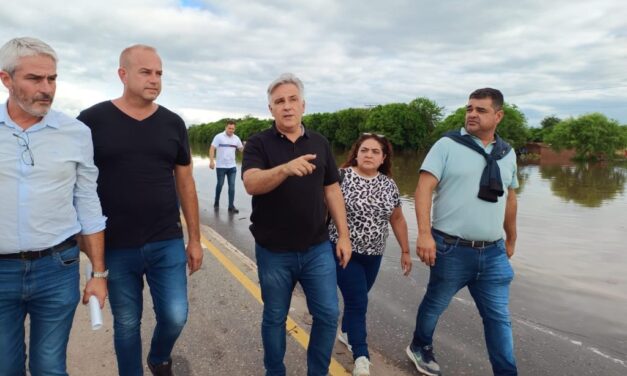 Llaryora recorrió la localidad de La Para, afectada por el temporal