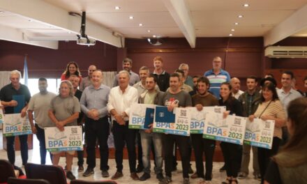 Busso y Accastello entregaron Aportes de Buenas Prácticas Agropecuarias en Villa María
