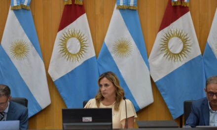 La Legislatura de Córdoba rechazó la eliminación del subsidio al transporte público de pasajeros
