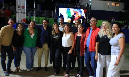 Myrian Prunotto en Agua de Oro: «La Provincia seguirá apoyando los festivales locales»