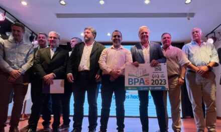 Deheza: Busso entregó fondos para sistematizar una cuenca productiva rural