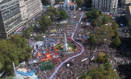 Esas plazas del “Nunca Más” que se hicieron sentir en todo el país