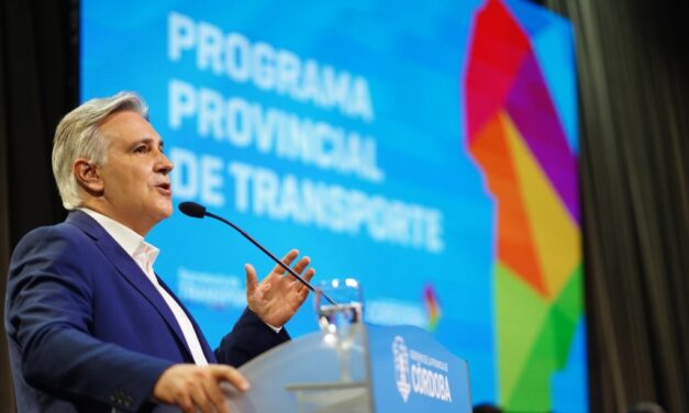 Llaryora anunció la ampliación de los Boletos Sociales