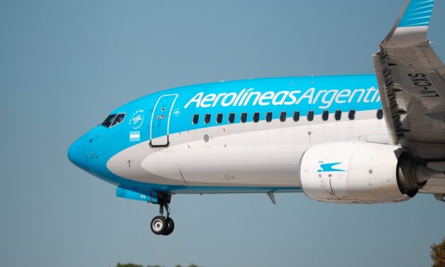 Estatal y rentable: Aerolíneas batió récord de pasajeros en los dos primeros meses del año