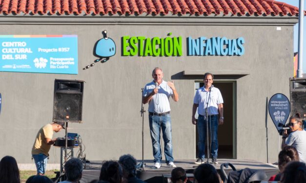 Llamosas y De Rivas habilitaron una sala cultural para las infancias en el Parque del Sur