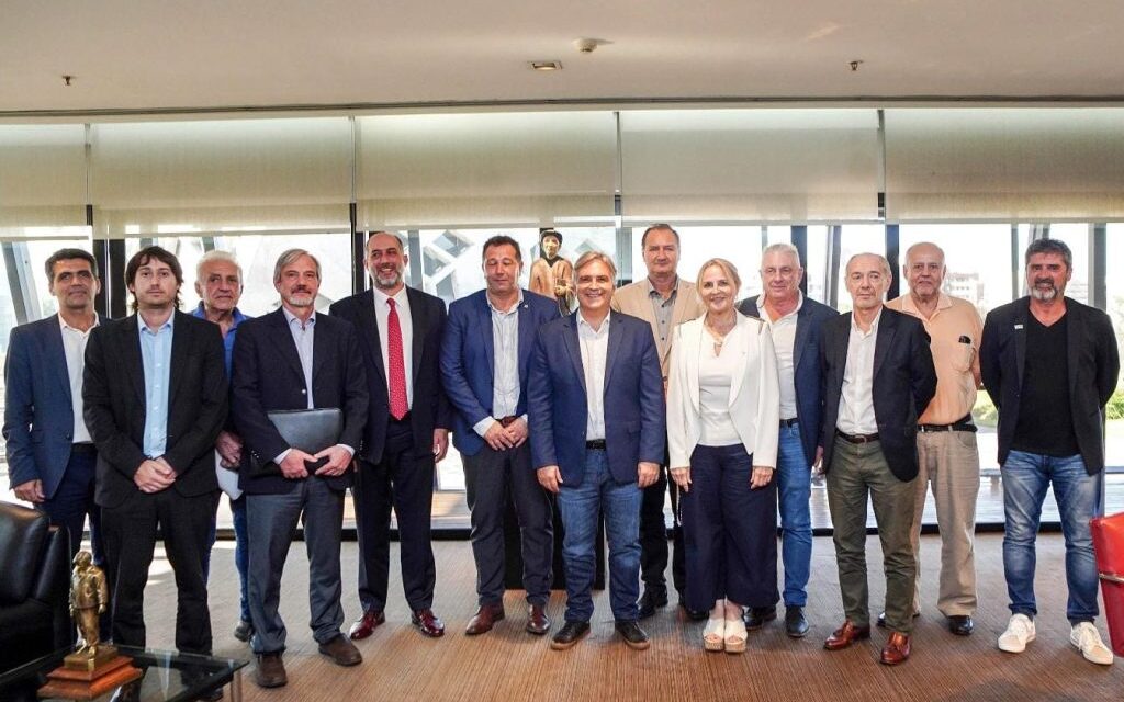 Llaryora ratificó ante ADIMRA su compromiso con el sector productivo