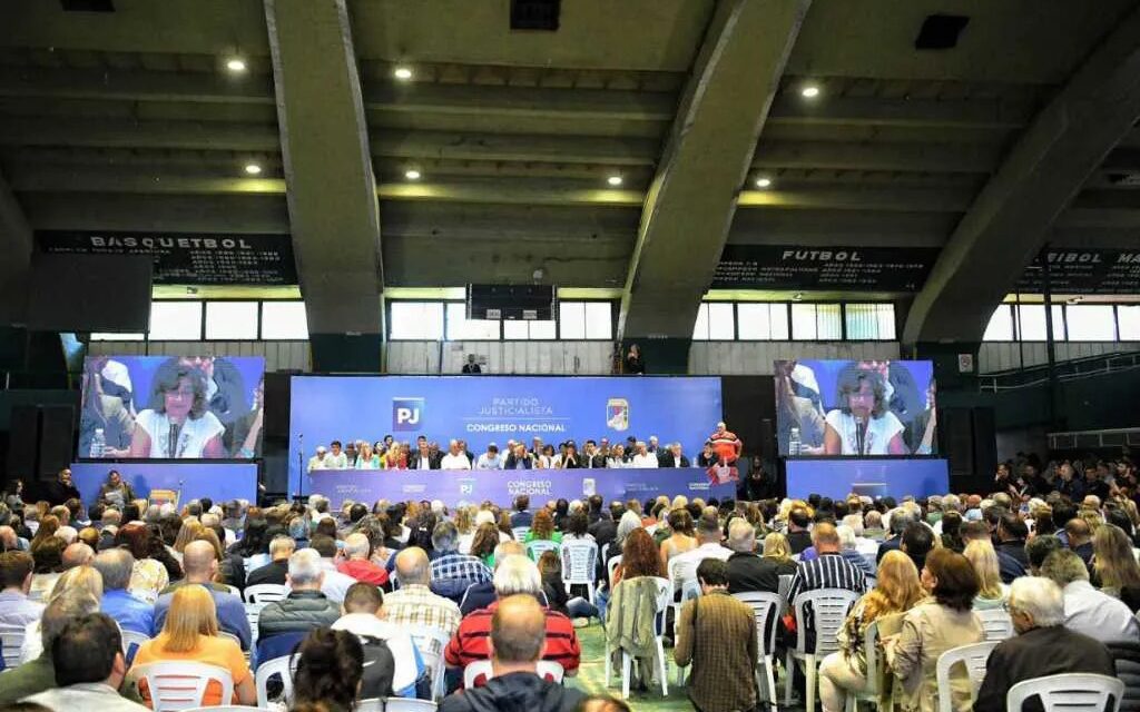 Congreso del PJ: se aceptó la licencia de Alberto Fernández y habrá conducción colegiada