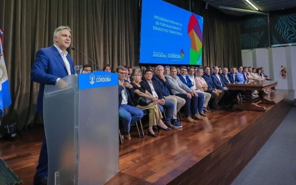 La Provincia suma a los intendentes en la gestión de la educación en sus comunidades