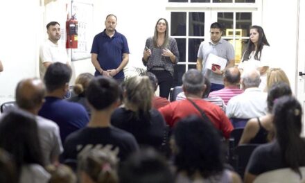 Villa María: Funcionarios se reunieron con vecinos del Barrio Malvinas Argentinas