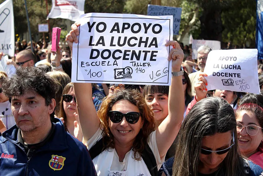 Los gremios docentes rechazaron el nuevo ofrecimiento del Gobierno y reclaman el FONID