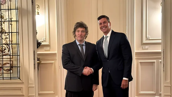 Javier Milei se reunió con Santiago Peña: Yacyretá e Hidrovía entre los puntos tratados