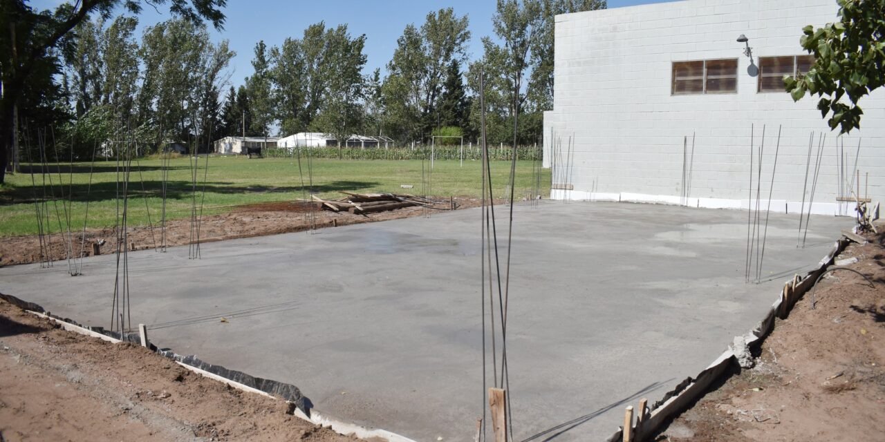 Vicuña Mackenna: Avanza la construcción del T.U.M. para el IPETAYM N° 65 “Juan A. De Mena”