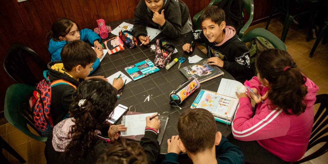 Río Tercero: El Programa Educar llegó a los barrios Magnasco y Cerino