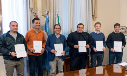 Con la firma del convenio se puso en marcha el Ente Metropolitano del Sur de Córdoba