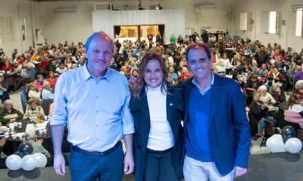 Río Cuarto: Prunotto entregó aportes a Centros de Jubilados de la ciudad