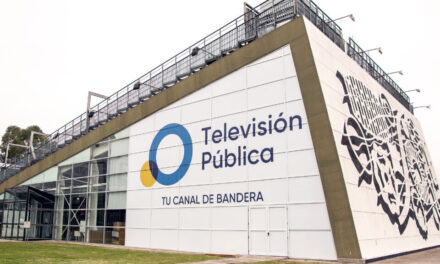 El Gobierno suspendió las redes sociales y páginas web de los Medios Públicos