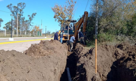 La Cautiva: comenzaron las obras para dotar de servicios al barrio Cura Brochero