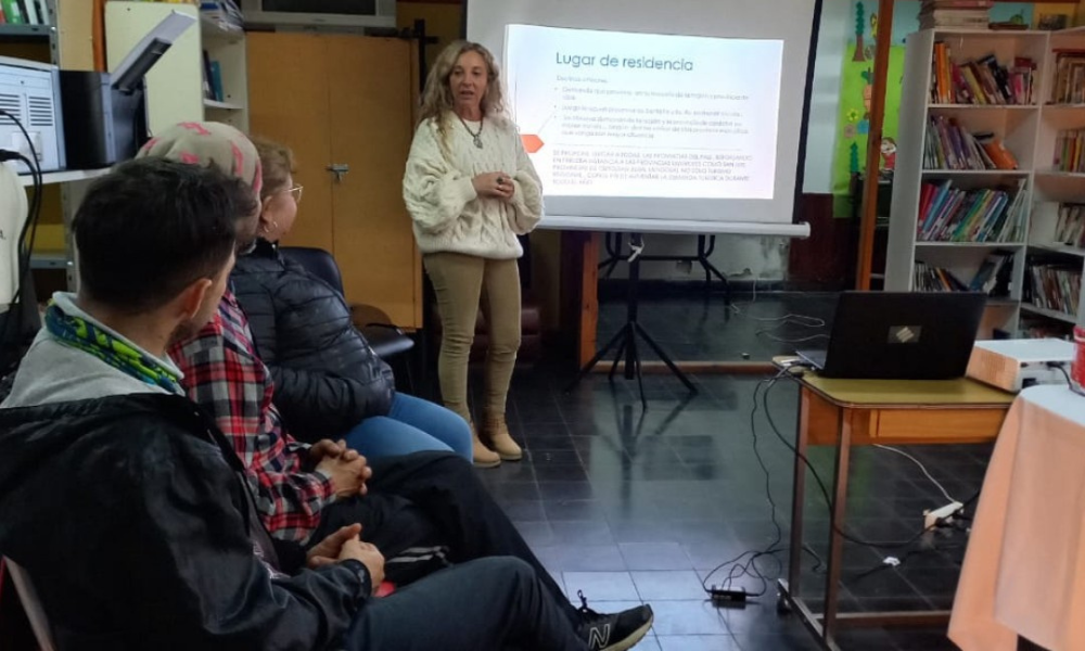 La Cruz: Se desarrolló una jornada de capacitación turística