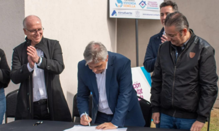 Almafuerte tendrá cloacas: Llaryora anunció la megaobra de saneamiento