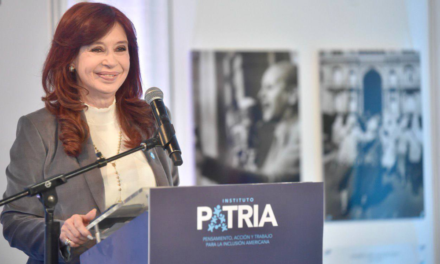 Cristina Fernández cuestionó la Ley Bases y advirtió sobre un nuevo «estatuto legal del coloniaje»
