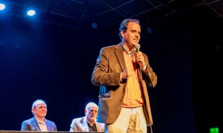 Ante más de 250 organizaciones, presentan proyectos para articular acciones de contención en los barrios
