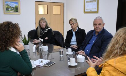 Extensiones aúlicas: el intendente de Luque Diego se reunió con la rectora Marisa Rovera