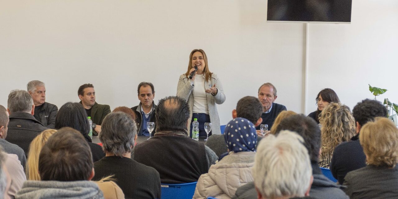 Río Cuarto: Entregaron aportes económicos a más de 50 asociaciones vecinales