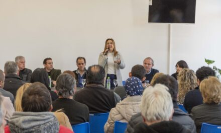 Río Cuarto: Entregaron aportes económicos a más de 50 asociaciones vecinales