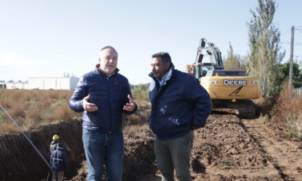 Villa María: Accastello supervisó obras del plan de regularización de desagües a cielo abierto