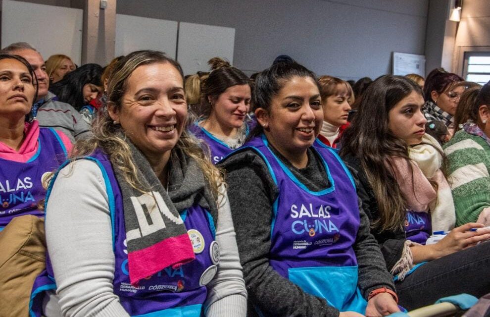 700 educadoras de Salas Cuna iniciaron su formación en la Universidad Provincial