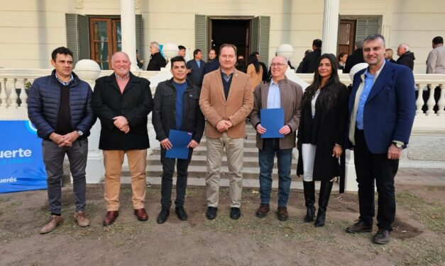 La Provincia potencia los centros comerciales a cielo abierto de Embalse y Almafuerte