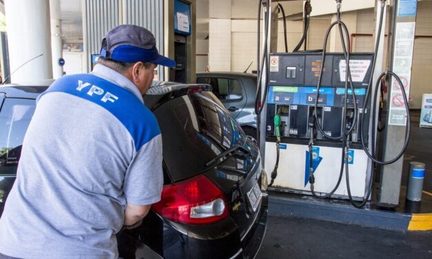 El Gobierno actualizó el impuesto a los combustibles y la nafta subirá un 20% desde el sábado