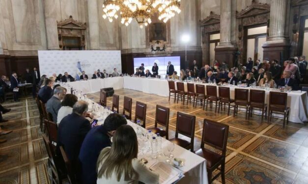 Ley de Bases y paquete fiscal: el Gobierno no logra cerrar el debate y sacar dictamen