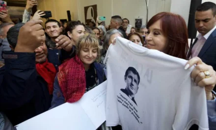 Cristina: “Lo peor que nos puede pasar es agachar la cabeza»