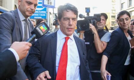 Milei desplazó a Posse como jefe de Gabinete y designó a Francos en su lugar