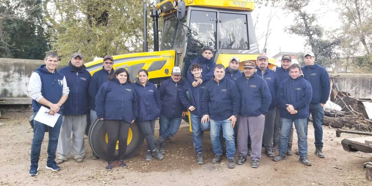 Italó: Entregaron indumentaria a trabajadores municipales