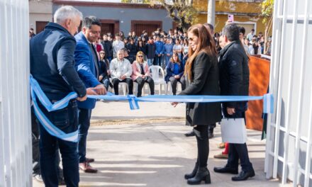 Huinca Renancó: Se inauguró la primera etapa del gas natural en el IPEM N° 141