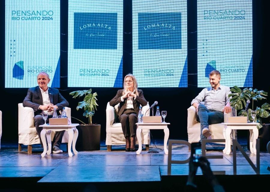 Candidatos sin disfraces suben la temperatura de la campaña