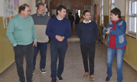Los Cóndores: El Legislador Mauricio Jaimes visitó la localidad