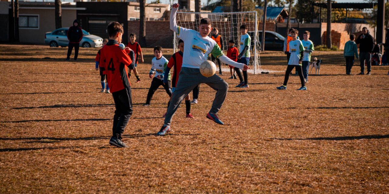 Río Tercero: Encuentro de las Escuelitas Municipales Barriales de Fútbol