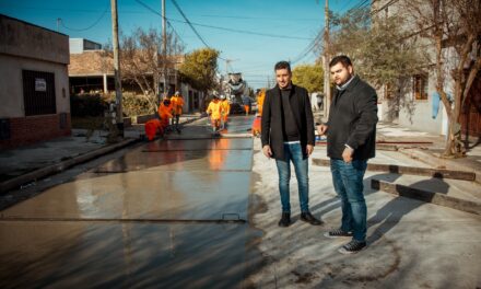 Río Tercero: Avanzan las obras de repavimentación en la calle Marconi