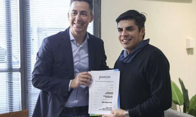 El Gobierno provincial entregó fondos para obras en Villa General Belgrano y Embalse