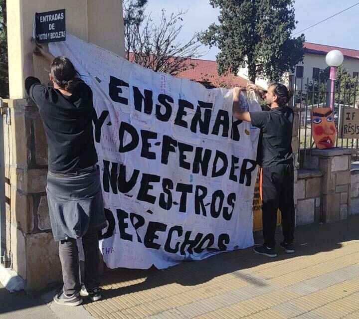 Los salarios de los docentes de los IFDC no llegan hoy a cubrir ir la canasta básica familiar