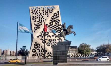 La recaudación de la Provincia subió por Ganancias, aunque cayeron Ingresos Brutos y Sellos